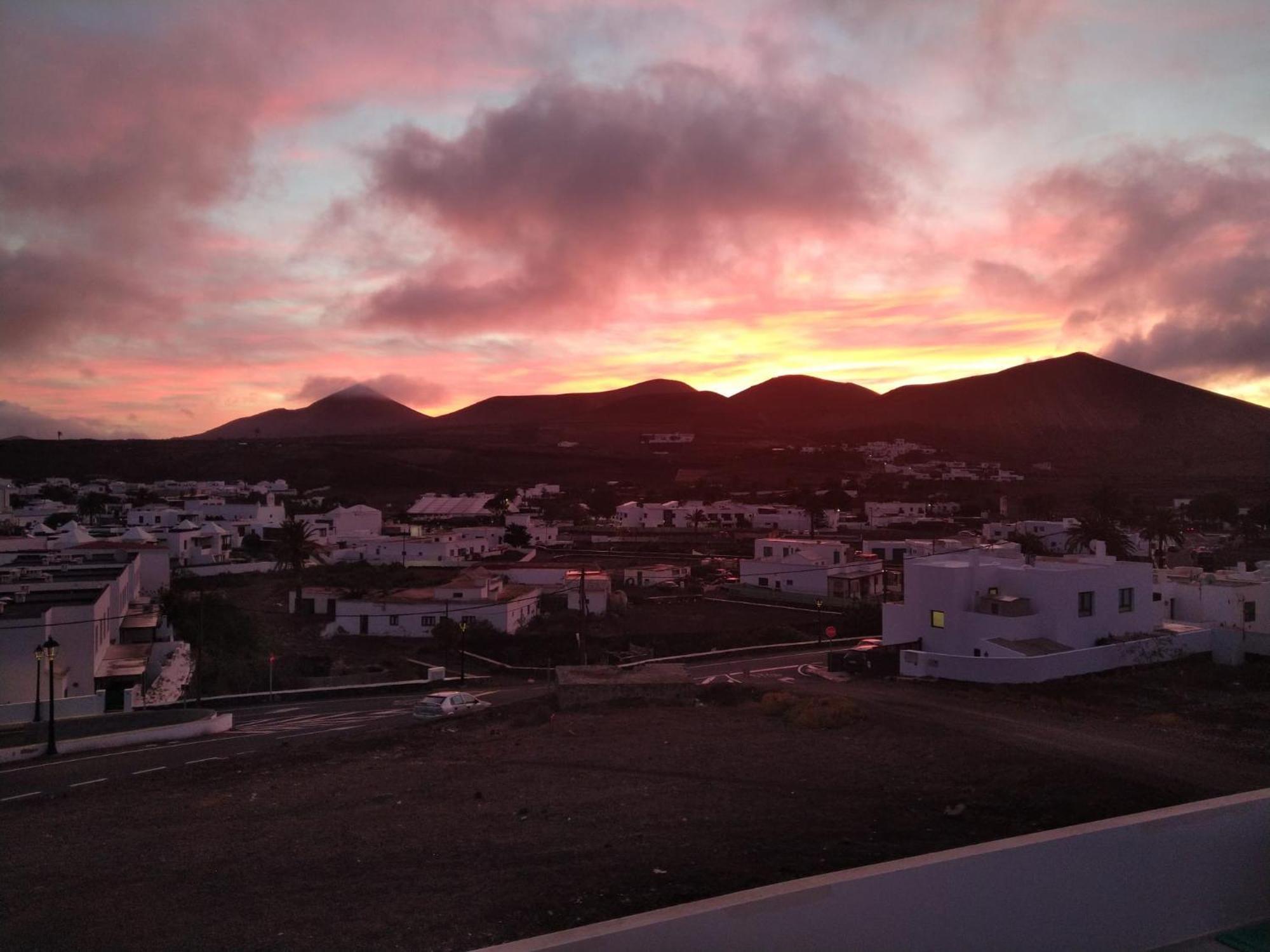 Tranquilidad Entre Volcanes Uga 外观 照片